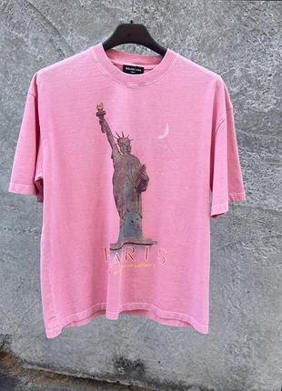 Футболка balenciaga унісекс ✦ рожева з принтом