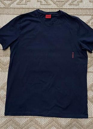 Футболк hugo boss