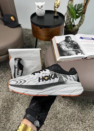 Жіночі кросівки hoka challenger art 7 grey
