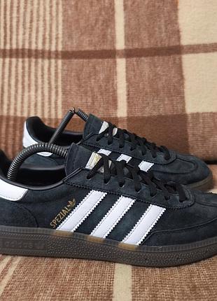 Кросівки adidas spezial