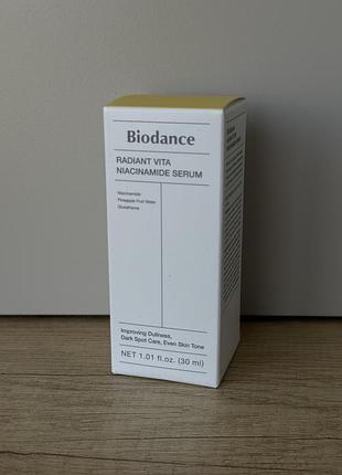Сироватка для обличчя з ніацинамідом biodance radiant vita niacinamide serum
