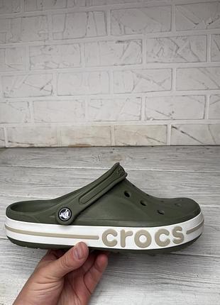 Модные хаки crocs кроксы оригинал m10 w12 размер 42-43