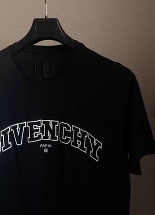 Футболка givenchy college embroidered logo tshirt