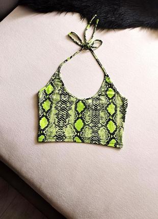 Неоновый топ змеиный принт shein