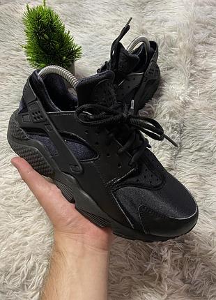Nike air huarache triple black 38.5 ідеальний стан