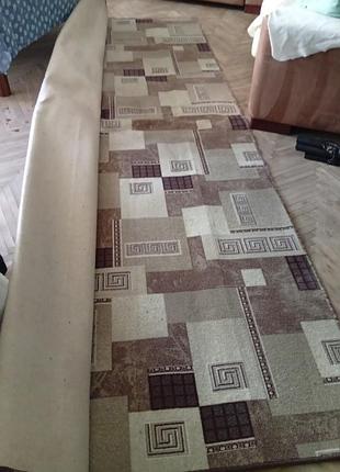 Килим великий