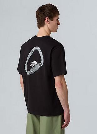 Чоловіча футболка the north face explore carabiner relaxed t-shirt. xs / s / m / l / xl / xxl, чорна