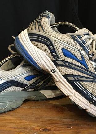 Кросівки brooks adrenaline 9