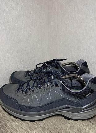 Кросівки lowa toro pro lo gtx
