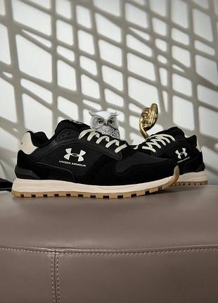 Чоловічі кросівки under armour essential runner black white