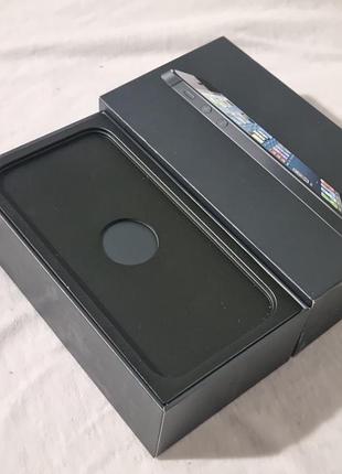 Коробка від iphone 5 3