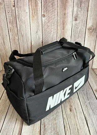 Чоловіча спортивна сумка для подорожей тренувань nike, сумка в спортзал найк