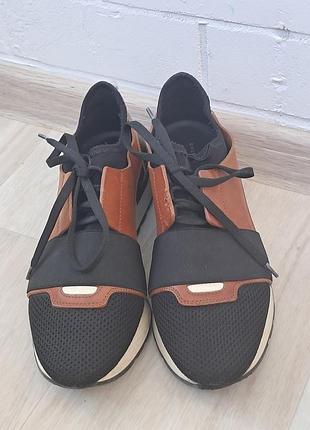 Кросівки balenciaga  38 р.