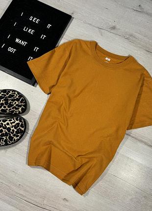 Футболка щільна uniqlo