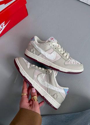 Стильні жіночі кросівки nike dunk low wmns valentine`s day