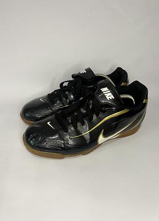 Футзалки nike vintage 44