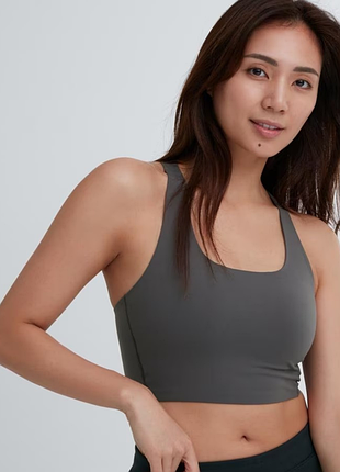 Спортивний топ-бра uniqlo active (square neck)