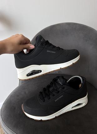 Skechers uno-stand on air