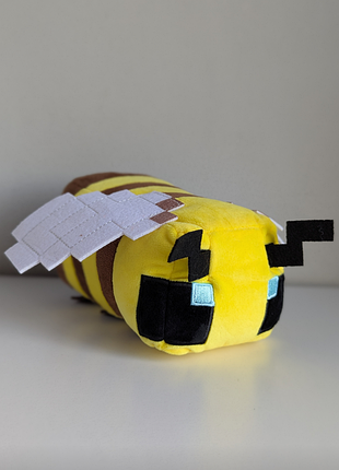 Игрушка bee minecraft пчела майнкрафт 18 см