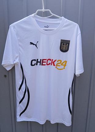 Мужская спортивная футболка puma.