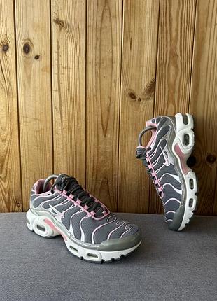 Модні нові кросівки кеди взуття nike air max tn+