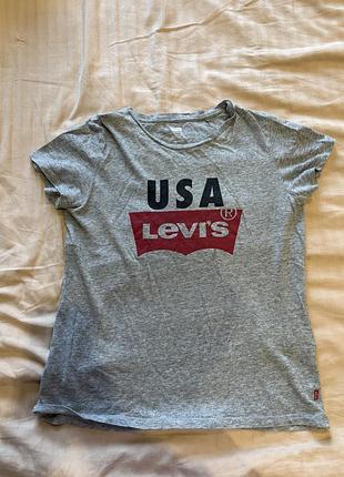 Продам футболку levi‘s оригінал
