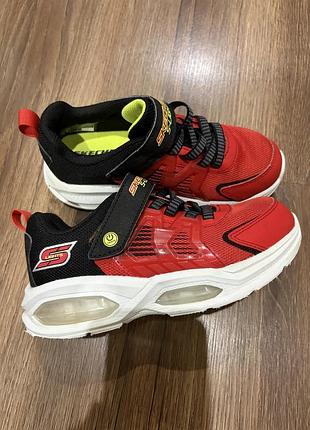Кроссовки skechers