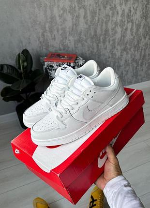 Nike dunk low "triple white" 6