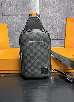 Мужская нагрудная сумка louis vuitton маленькая серая в клеточку