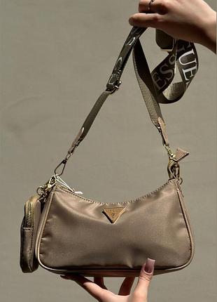 Женская сумка guess хобо багет кросс-боди с кошельком бежевая