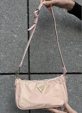Жіноча сумка багет guess рожева