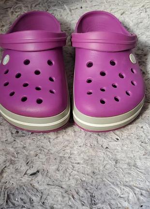 Шльопанці crocs