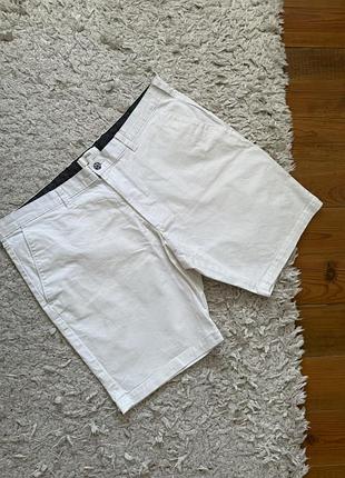 Базовые белые хлопковые шорты 40 р от marks&spenser