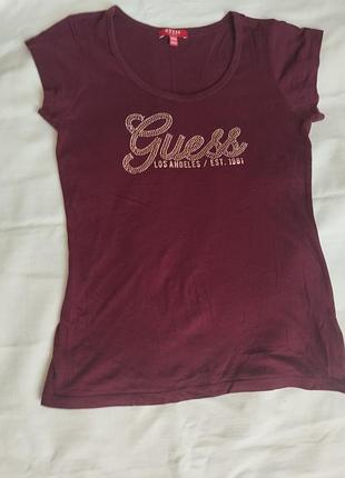 Бордова футболка guess розмір m
