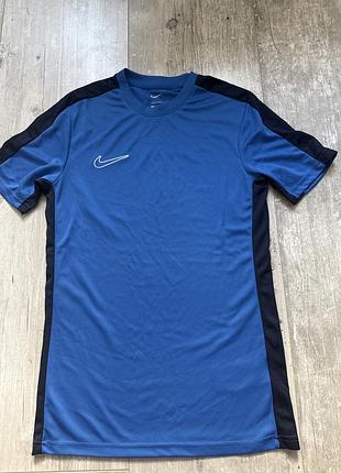 Футболка nike
