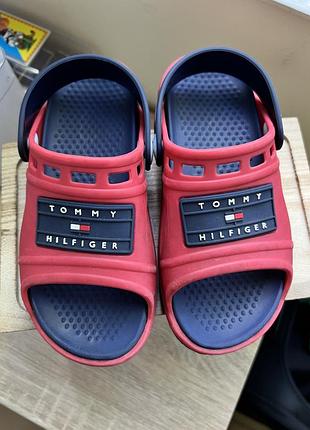 Дитячі крокси/шльопанці tommy hilfiger, розмір 27, оригінал