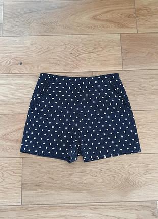 Трендовые шорты zara