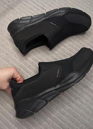 Кросівки skechers 45 р  29 см відмінний стан
