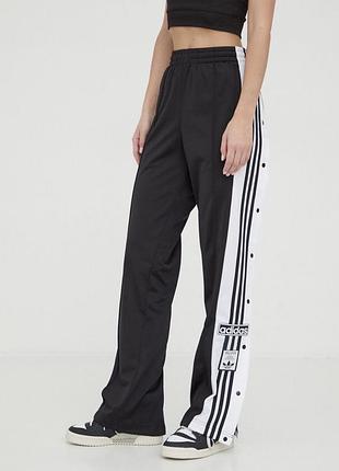 Нові штани adidas originals