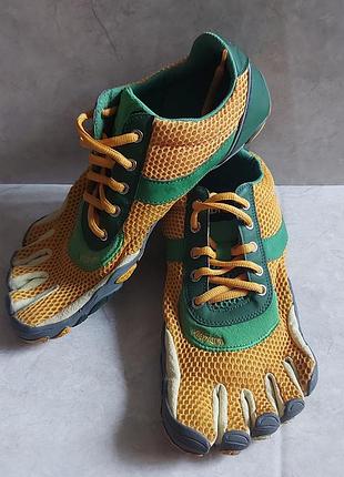 Vibram кроссовки