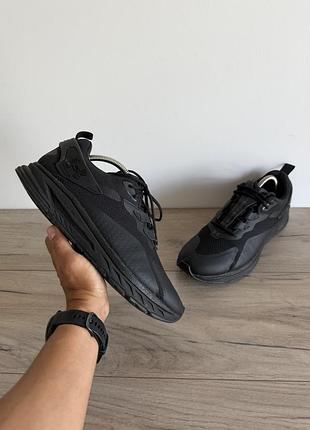 Кросівки чорні under armour оригінал