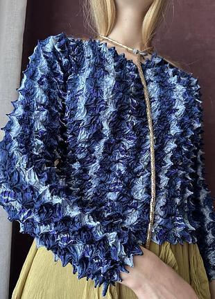 Прикольний вінтажний топ їжак в стилі issey miyake
