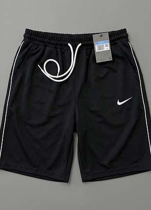 Шорти nike