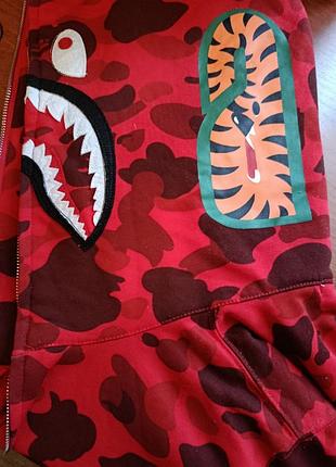 A bathing ape 4