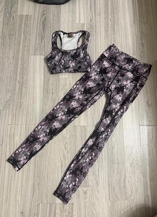 Жіночий костюм gymshark