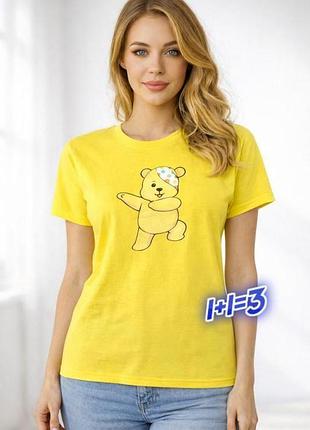 1+1=3 желтая прямая футболка с мишкой fruit of the loom, размер 44 - 46
