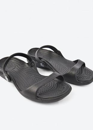 Шльопки сандалі crocs cleo