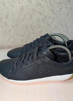 Vivobarefoot geo court iv кроссовки кожаные 41 р