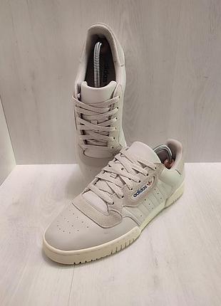 Кроссовки adidas 44(2/3)- стелька 28 см