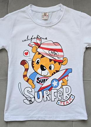 Яркая летняя футболка с тигренкой-серфером ecrin kids, 2 года (92 см)